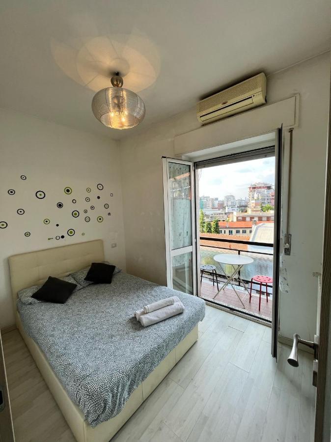 Fondazione Prada Apartment With Balcony Milánó Kültér fotó
